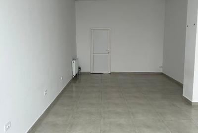 Spațiu comercial, de 50 mp, în Central - 1