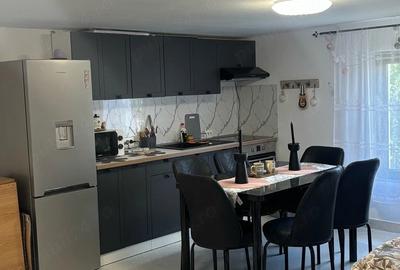 Casă cu Teren 250 Mp în Central - 1