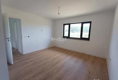 Casă cu 4 camere cu Canalizare în Miroslava - 2