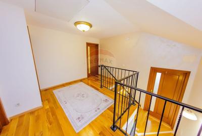 Casă cu 6 camere cu Teren 2823 Mp în Tăuții de Sus - 23