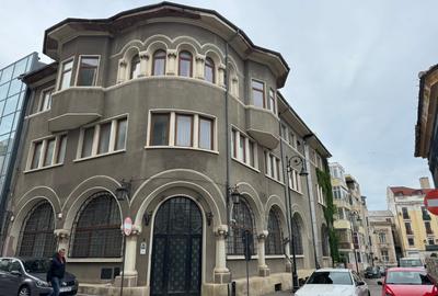 Oferim spre chirie Cladire de birouri - 11