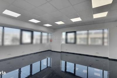 Spațiu comercial, de 105 mp, în Central - 11