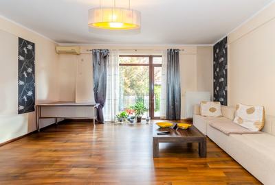 Apartament cu 3 camere decomandat, mobilat în Ștefan cel Mare