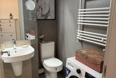Apartament cu 2 camere, mobilat în Regie - 3