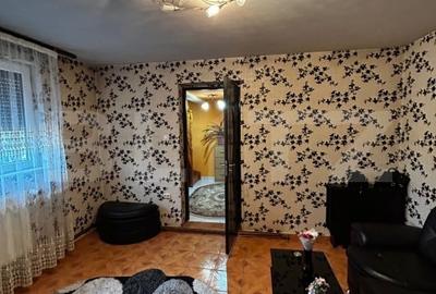 Casa + Teren 240 mp intr-un cartier linistit – investitie foarte buna-SECTORUL 1 - 6