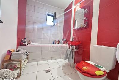 Apartament cu 3 camere în Central - 1