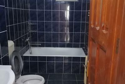 Apartament cu 4 camere decomandat în Central - 3