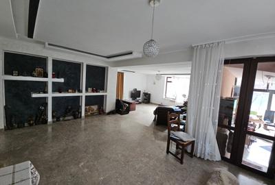 Casa 5 camere teren 800 mp Uverturii Bucuresti | Comision 0 - 6