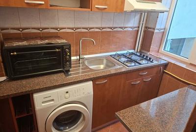 Garsonieră semidecomandată, mobilată în P-ța Muncii - 4