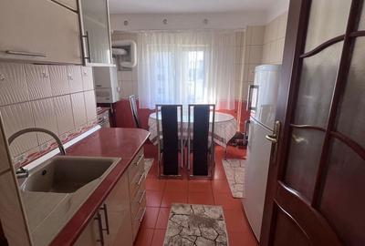 Apartament cu 3 camere decomandat în Teilor - 5