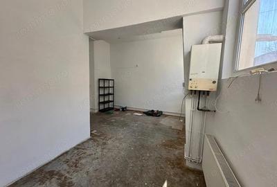 Spațiu comercial, de 80 mp, în Micro III - 7