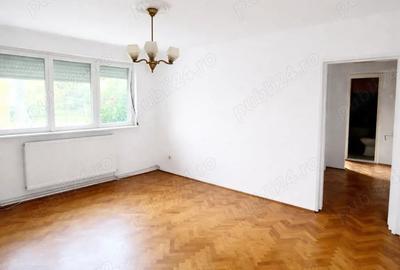 Apartament cu 3 camere semidecomandat în Central - 5