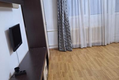 Garsonieră decomandată în Girocului - 1