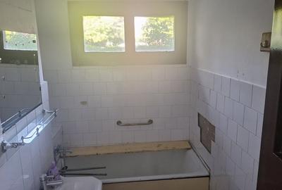 Apartament cu 2 camere semidecomandat în Gemenii - 7