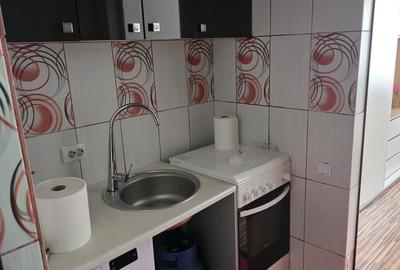 Garsonieră decomandată în Pajura - 17