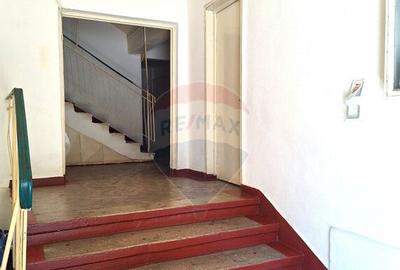 Apartament cu 3 camere de vanzare in zona Pod - 6