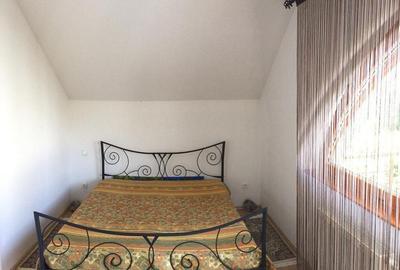 Casă cu 4 camere cu Teren 800 Mp în Livezeni - 11