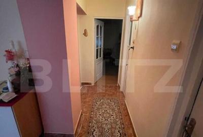 Apartament cu 4 camere , 79 mp, zona Micro 17 - 2