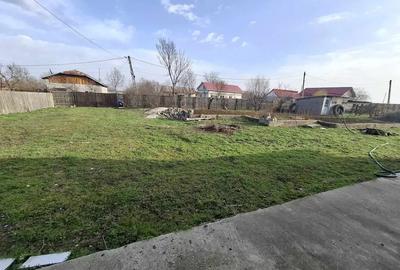 Casa cu teren de vanzare, Comuna Perie?i jude?ul Olt 45.000 negociabil. - 3