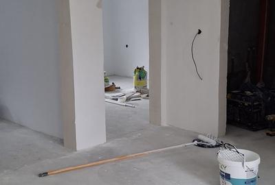 Casă individuală cu 4 camere cu Canalizare în Central - 3