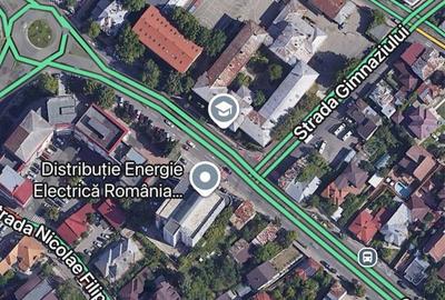 Apartament cu 4 camere decomandat în Central