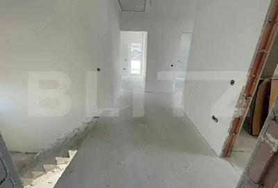 Casă cu 4 camere cu Teren 500 Mp în Unirea - 2