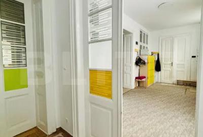 Casă cu 10 camere cu Teren 411 Mp în Lunei - 5