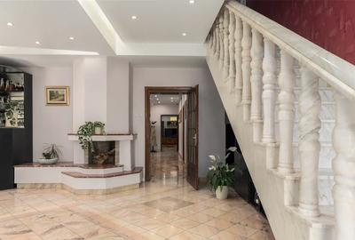 Casă individuală cu 9 camere cu Canalizare în Parcul Circului - 6