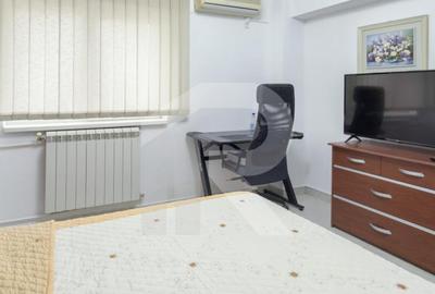 Vanzare apartament 3 camere Ultracentral, Bloc Scala, B - 1