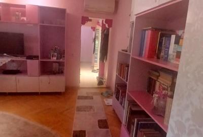 Apartament cu 3 camere semidecomandat, mobilat în Girocului - 3