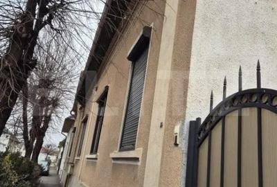 Casă cu 3 camere cu Teren 400 Mp în Central - 3