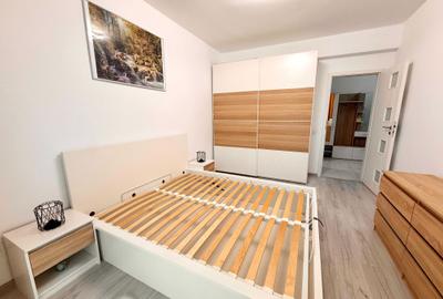 Apartament cu 2 camere decomandat în Theodor Pallady