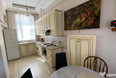 Apartament cu 2 camere decomandat în Teiul Doamnei - 4