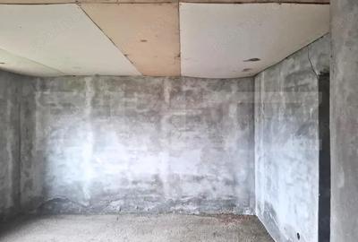 Casă cu 3 camere cu Teren 2522 Mp în Central - 14