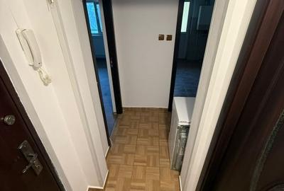 Apartament cu 3 camere decomandat în Obor - 10