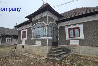 Casă cu 2 camere cu Teren 1020 Mp în Brănești - 3