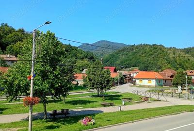 Casă cu 3 camere în Central - 2