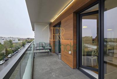 Studio dublu modern gata de mutat, in ansamblu premiat - 4