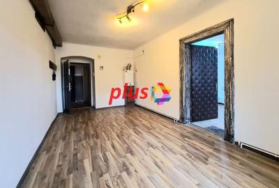 Spatiu birouri de vânzare Brasov - 55 mp  # Plus - Imo. ro - 1