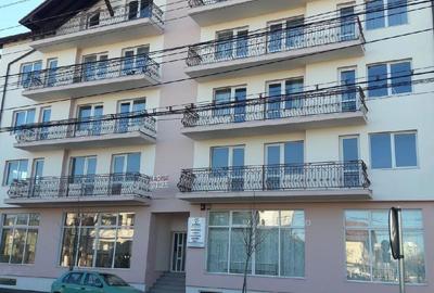 Spațiu comercial, de 200 mp, în Central - 1