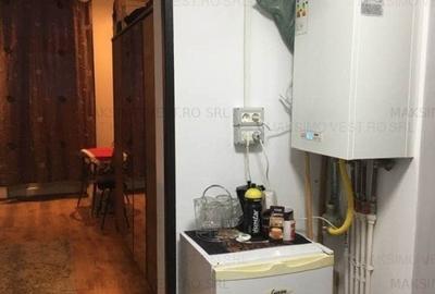 Garsonieră decomandată în Timocului-Șaguna