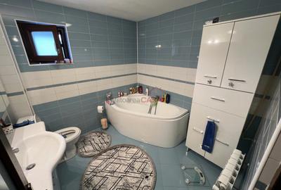 Casă individuală cu 4 camere cu Canalizare în Central - 6