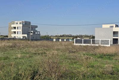 Teren de 1400 mp, în Costinești - 2