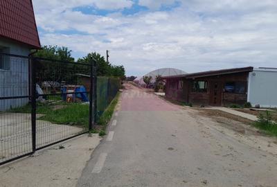 Casă cu 4 camere în Eroii Revoluției - 9