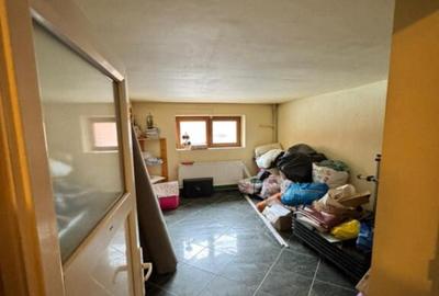 Casă cu 12 camere cu Teren 321 Mp în George Enescu - 14