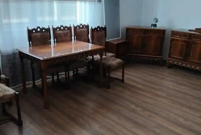 De vanzare casa demisol si parter garaj si teren - 5