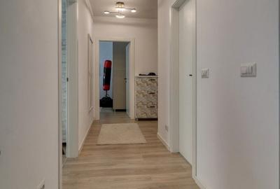 Apartament cu 3 camere decomandat în Sebastian - 5