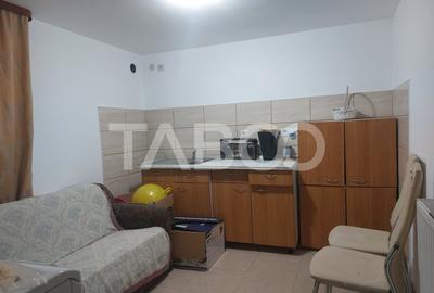 Apartament la casa 97 mpu 5 camere 2 bucatarii 3 bai gradina Cisnadie - 7