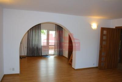 Duplex cu 6 camere cu Teren 250 Mp în Popești-Leordeni - 2