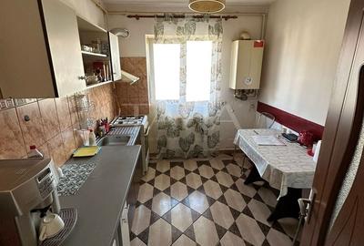 Garsonieră decomandată, mobilată în Florești - 1